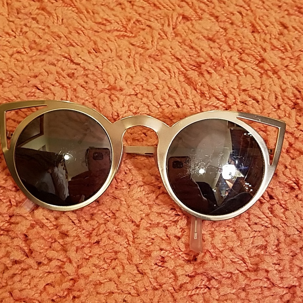 Cat Eye Sunglasses.